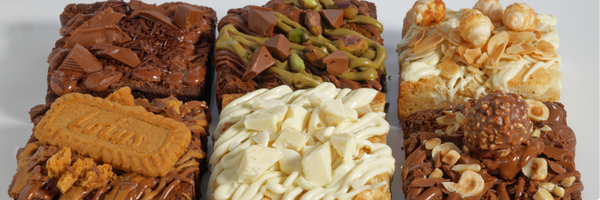 6 loaded brownies toped with various flavours